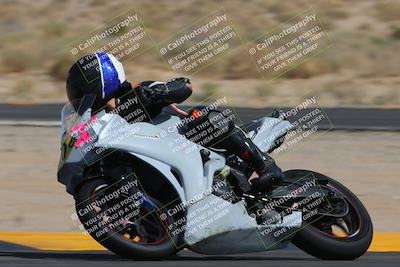 media/Mar-26-2023-CVMA (Sun) [[318ada6d46]]/Race 13 500 Supersport-350 Supersport/